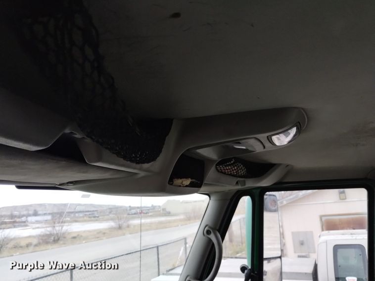 image for item DQ6059 2009 International Prostar semi truck