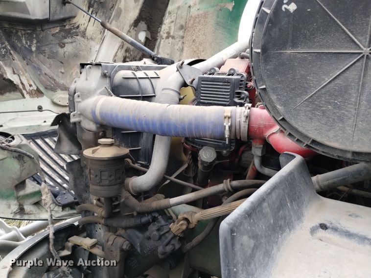 image for item DQ6059 2009 International Prostar semi truck