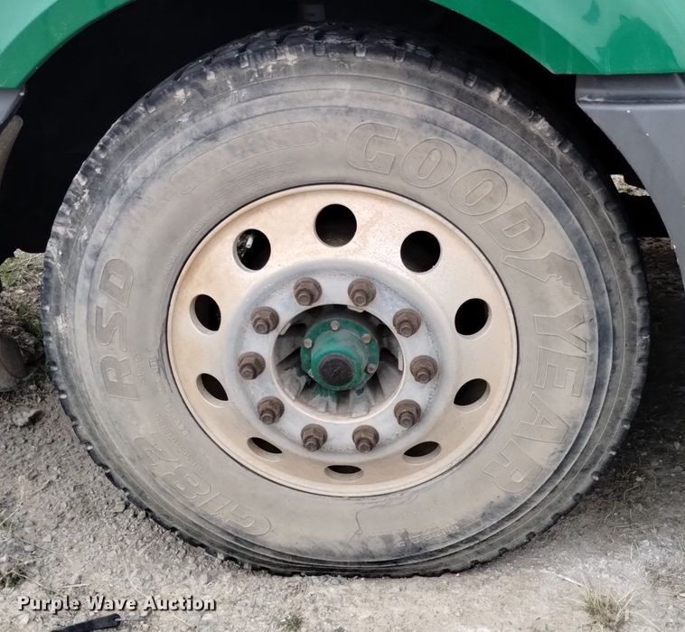 image for item DQ6059 2009 International Prostar semi truck