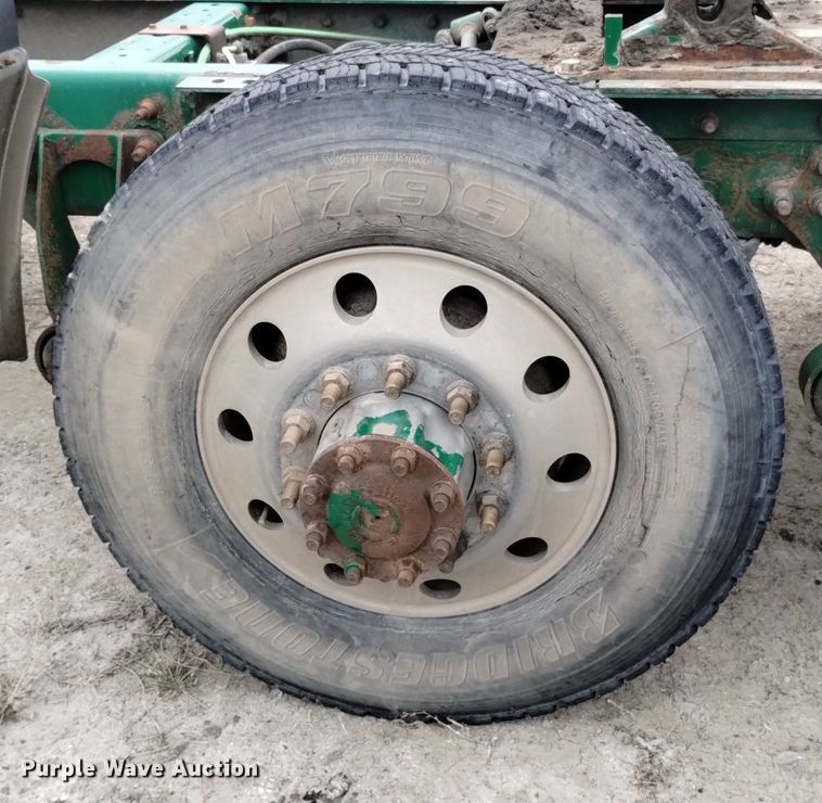 image for item DQ6059 2009 International Prostar semi truck