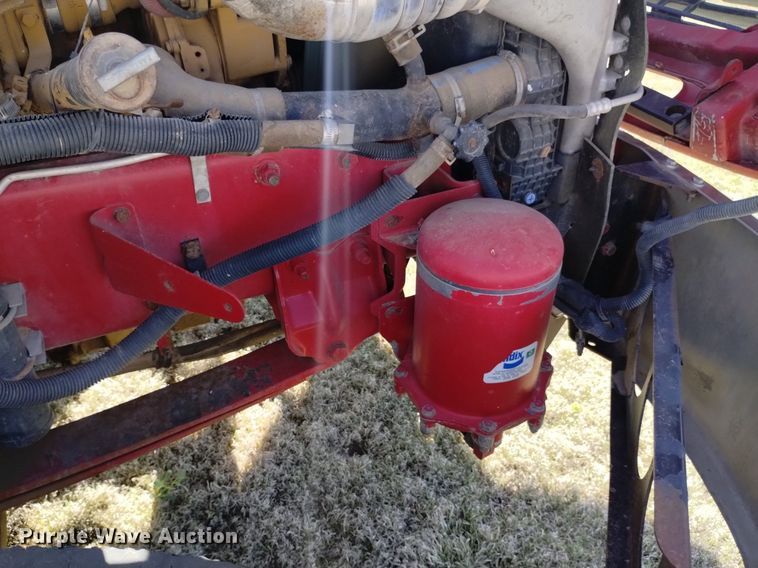 image for item DQ6066 2004 Freightliner  Columbia  semi truck