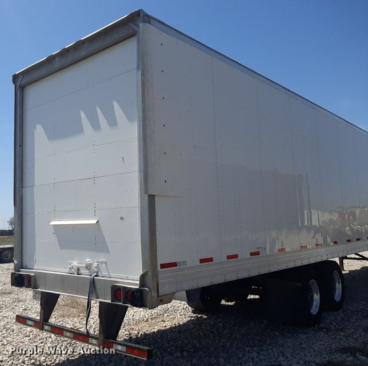image for item DQ6989 2018 Utility Trailer  VS2DX dry van trailer