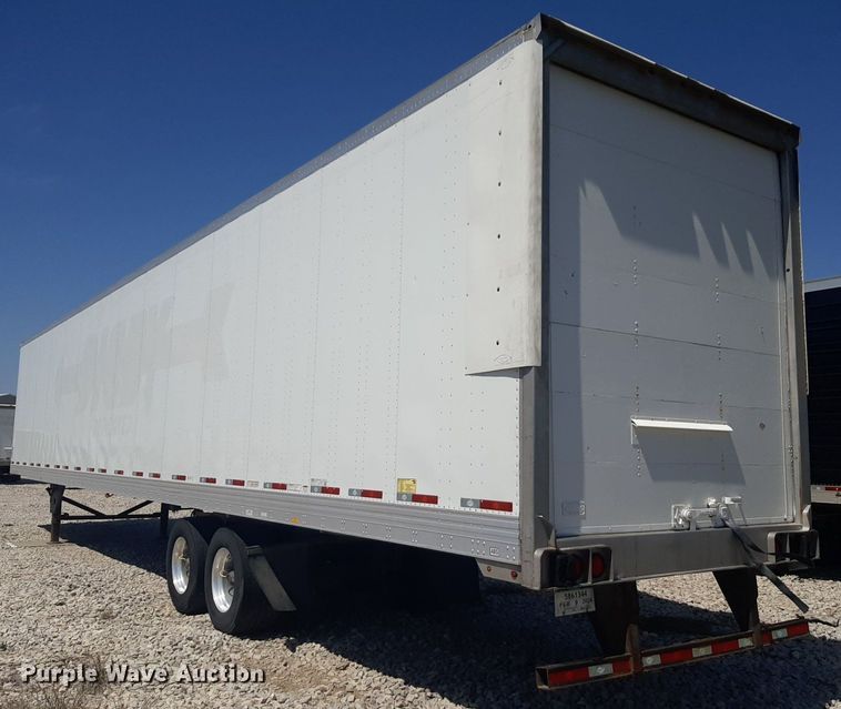 image for item DQ6989 2018 Utility Trailer  VS2DX dry van trailer