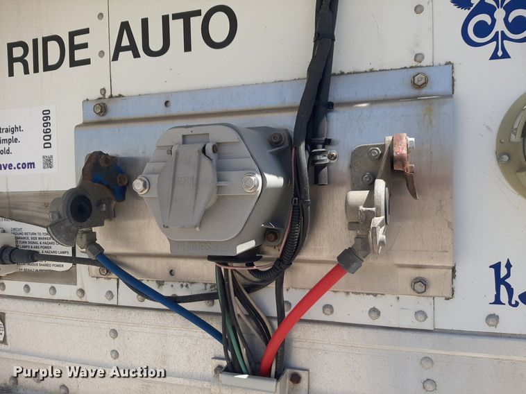 image for item DQ6990 2013 Great Dane SB230 refrigerated van trailer