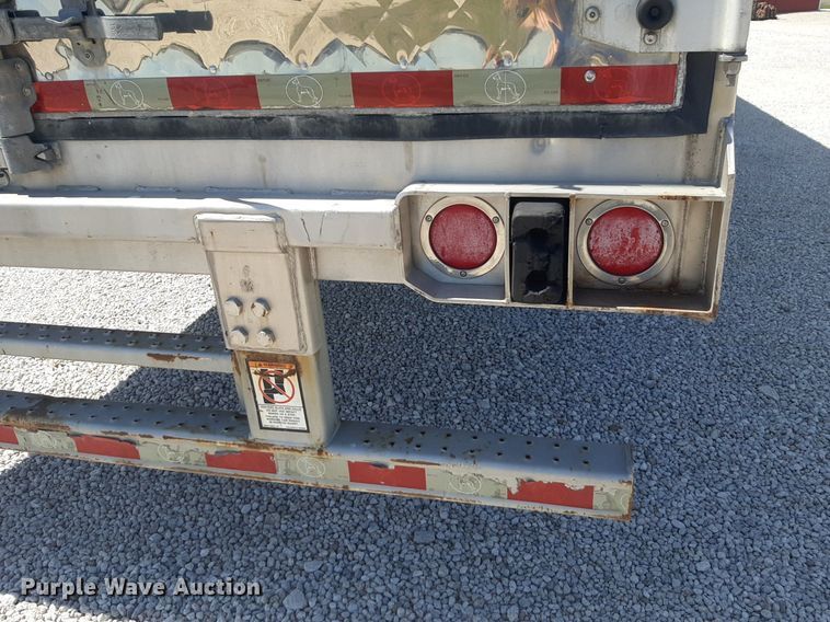 image for item DQ6990 2013 Great Dane SB230 refrigerated van trailer