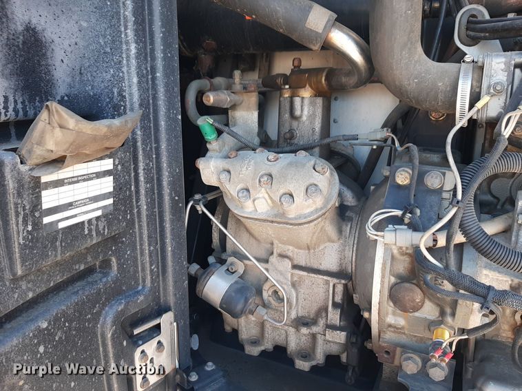 image for item DQ6990 2013 Great Dane SB230 refrigerated van trailer