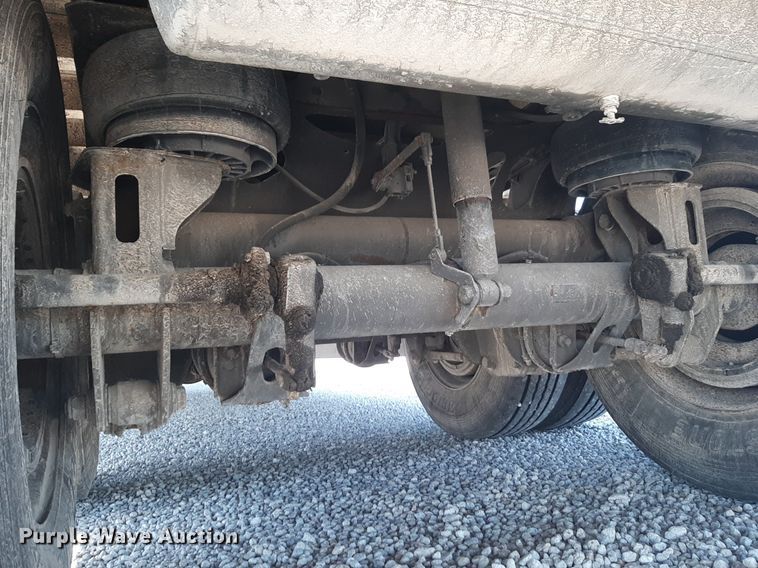 image for item DQ6990 2013 Great Dane SB230 refrigerated van trailer