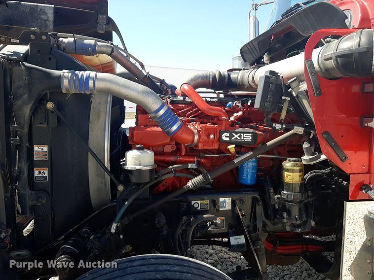 image for item DQ6991 2018 Kenworth W900 semi truck