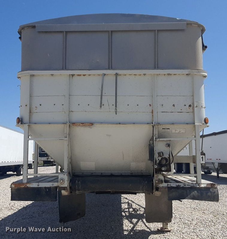 image for item DQ6994 2000 Trinity  live bottom trailer