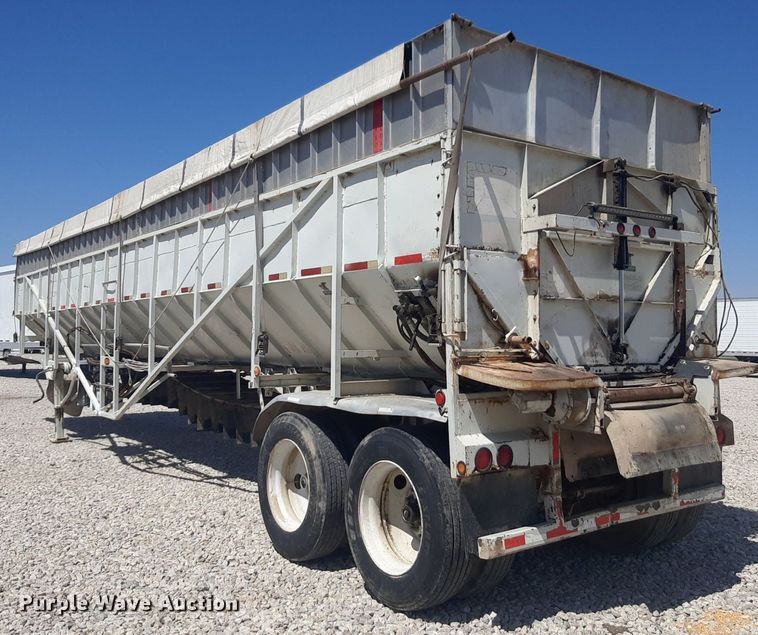 image for item DQ6994 2000 Trinity  live bottom trailer