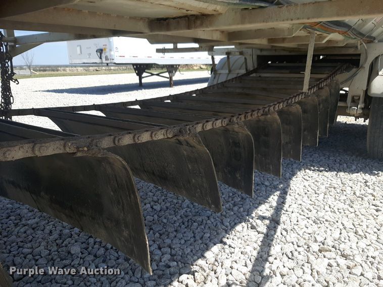 image for item DQ6994 2000 Trinity  live bottom trailer