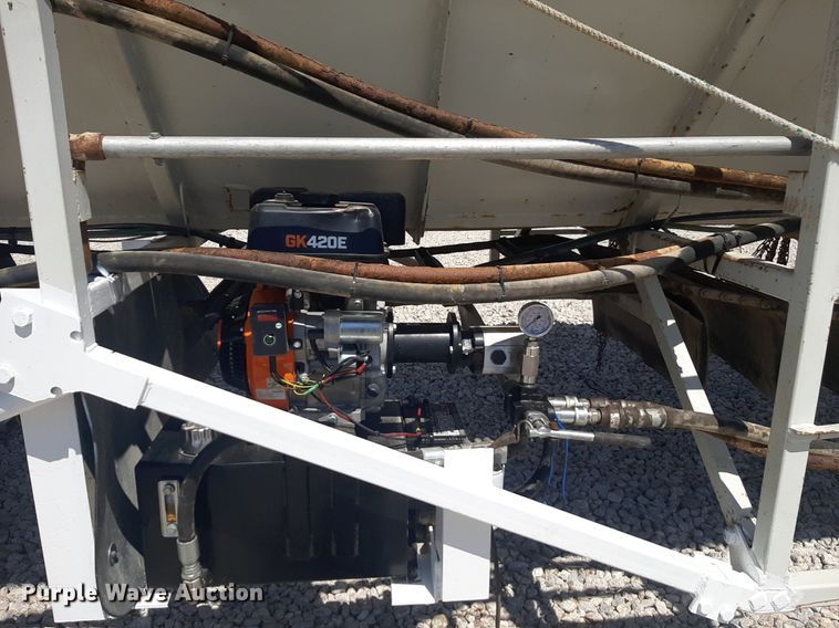 image for item DQ6994 2000 Trinity  live bottom trailer