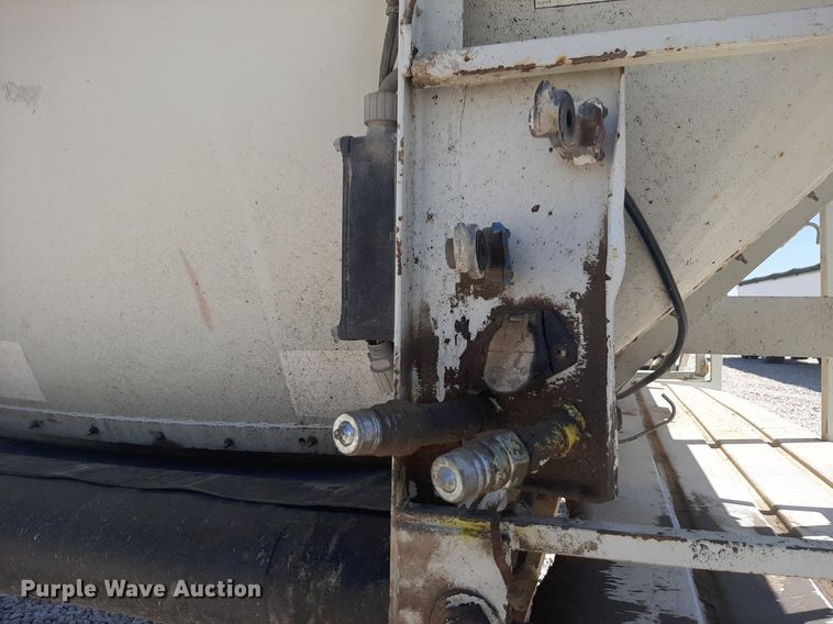 image for item DQ6994 2000 Trinity  live bottom trailer