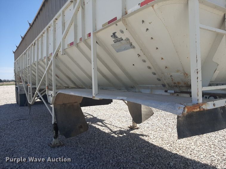 image for item DQ6994 2000 Trinity  live bottom trailer