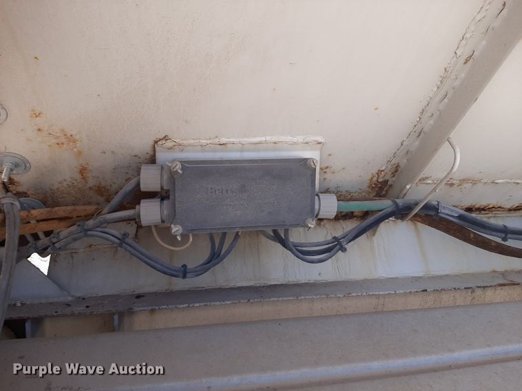 image for item DQ6994 2000 Trinity  live bottom trailer