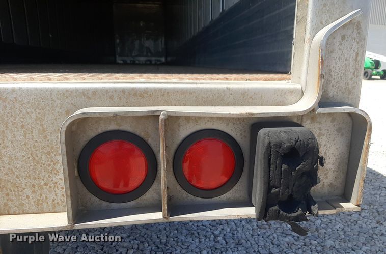 image for item DQ6995 2018 Utility Trailer VS2DX dry van trailer