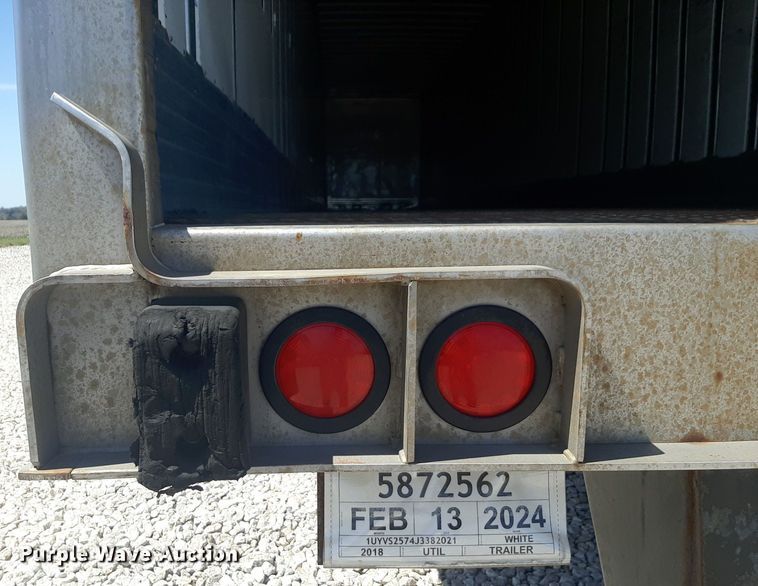 image for item DQ6995 2018 Utility Trailer VS2DX dry van trailer