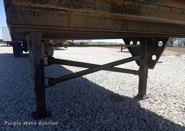 image for item DQ6995 2018 Utility Trailer VS2DX dry van trailer