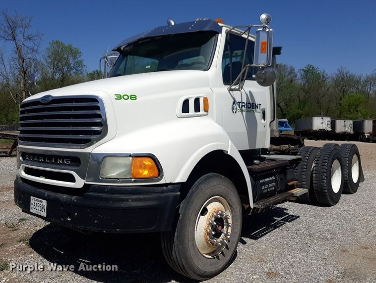 image for item DQ7013 2001 Sterling  A-Line semi truck