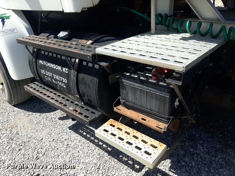 image for item DQ7013 2001 Sterling  A-Line semi truck