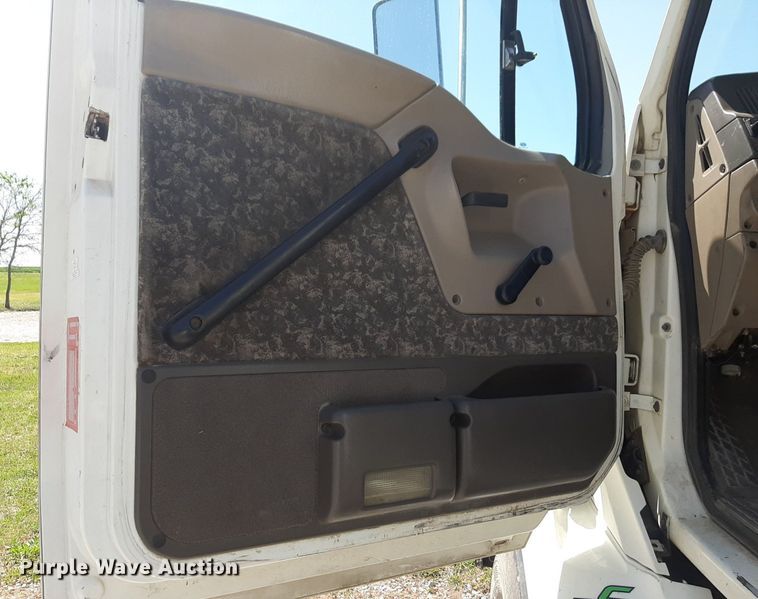 image for item DQ7013 2001 Sterling  A-Line semi truck