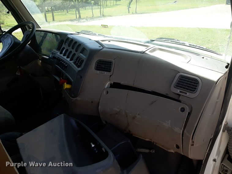 image for item DQ7013 2001 Sterling  A-Line semi truck