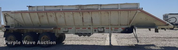 image for item DQ7031 2006 Trail King live bottom trailer