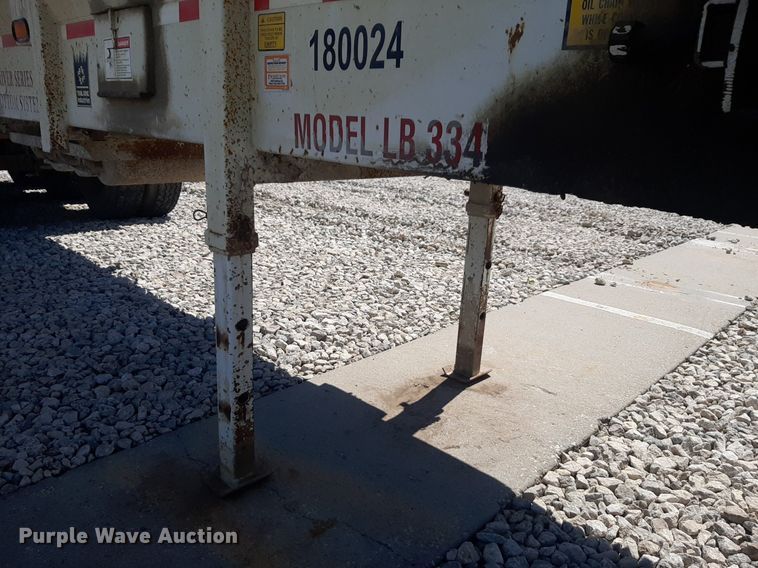 image for item DQ7031 2006 Trail King live bottom trailer