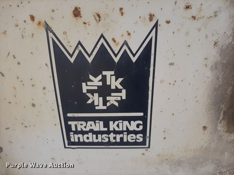 image for item DQ7031 2006 Trail King live bottom trailer