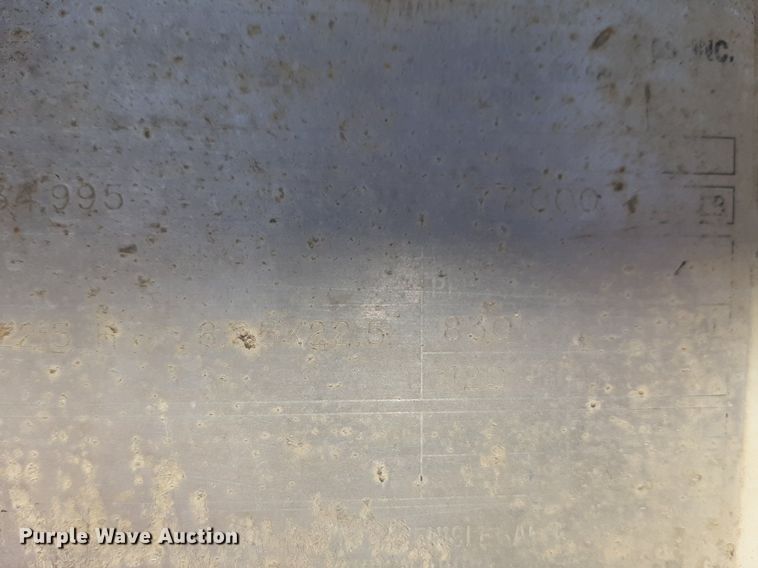 image for item DQ7031 2006 Trail King live bottom trailer