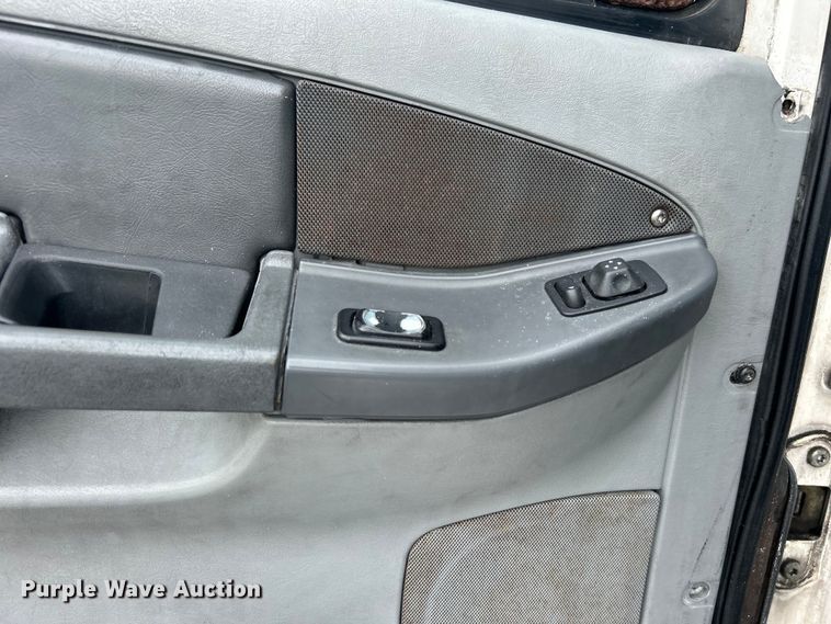 image for item EG1445 2002 Freightliner  Century Class semi truck