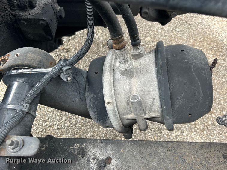 image for item EG1445 2002 Freightliner  Century Class semi truck