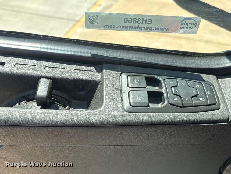 image for item EH3860 2020 Volvo VNL semi truck