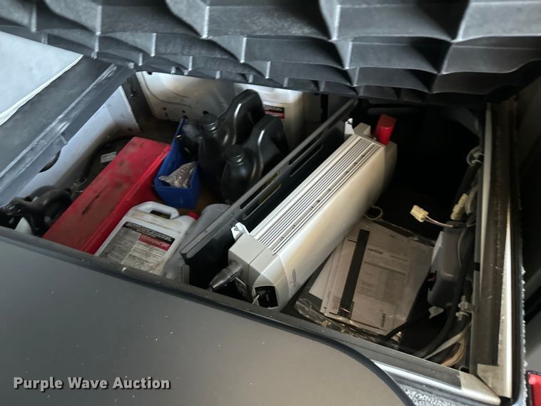 image for item EH3860 2020 Volvo VNL semi truck