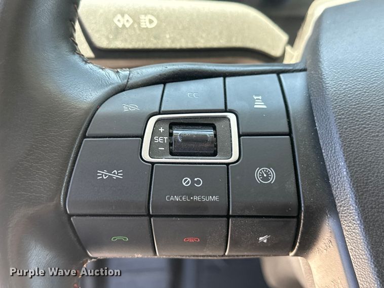 image for item EH3861 2021 Volvo VNL semi truck