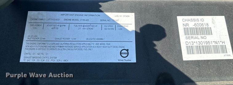 image for item EH3862 2021 Volvo VNL semi truck