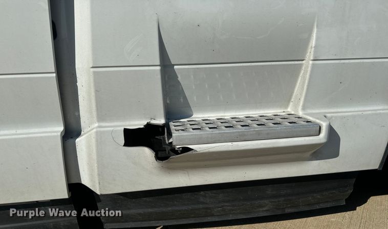 image for item EH3863 2021 Volvo VNL semi truck