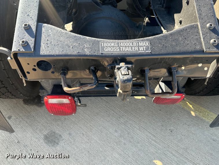 image for item EH3863 2021 Volvo VNL semi truck