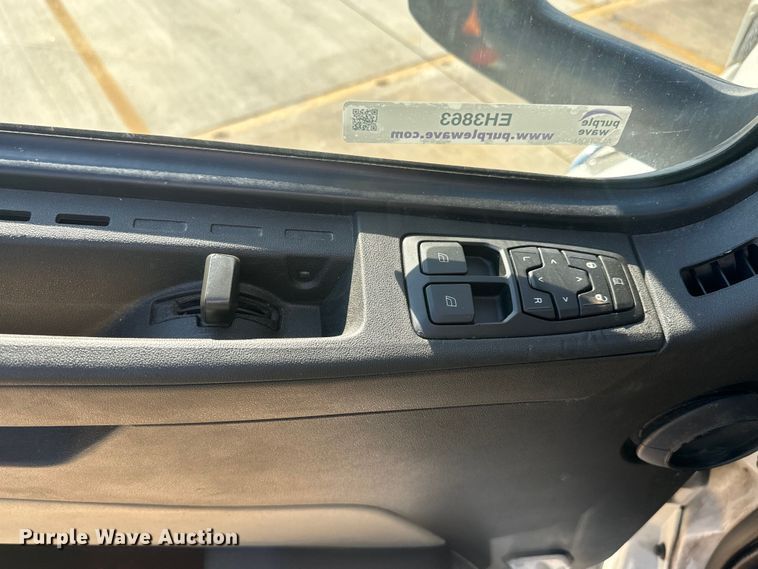 image for item EH3863 2021 Volvo VNL semi truck