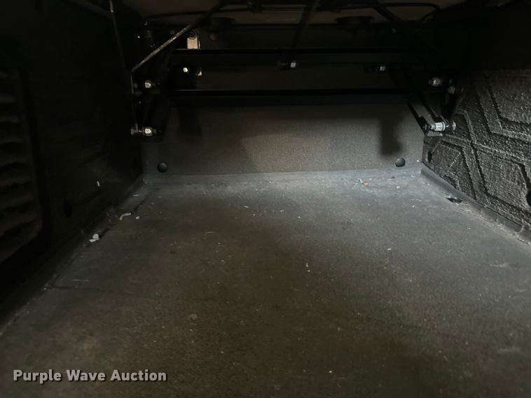 image for item EH3863 2021 Volvo VNL semi truck