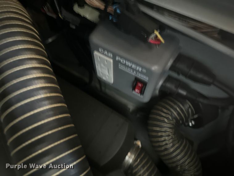 image for item EH3863 2021 Volvo VNL semi truck