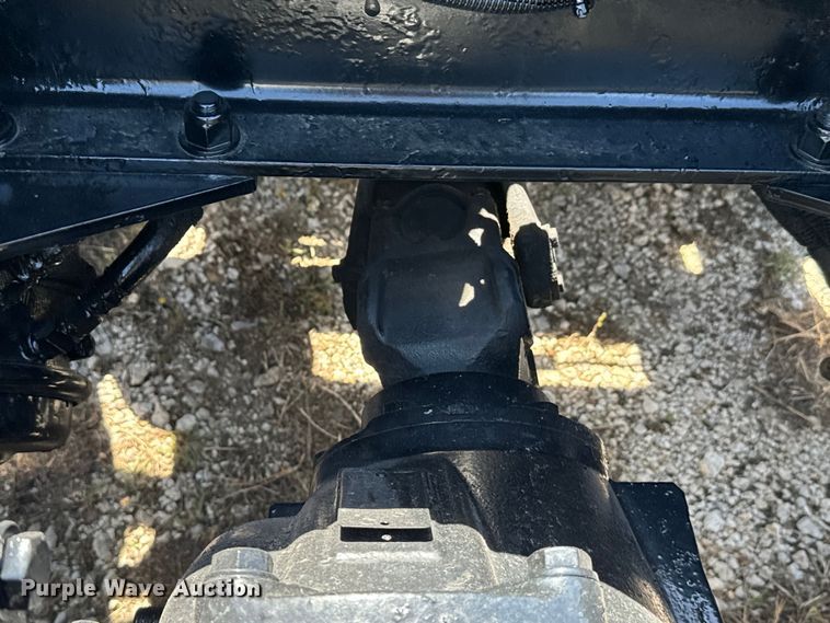 image for item EH3864 2005 Peterbilt  379 semi truck