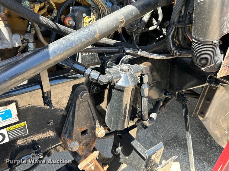 image for item EH3864 2005 Peterbilt  379 semi truck