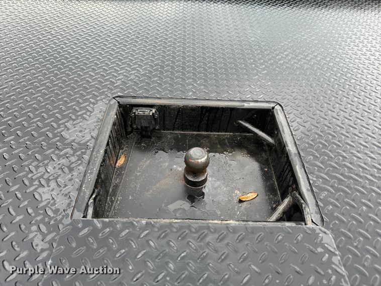 image for item EH5404 2015 International  Terrastar  flatbed truck