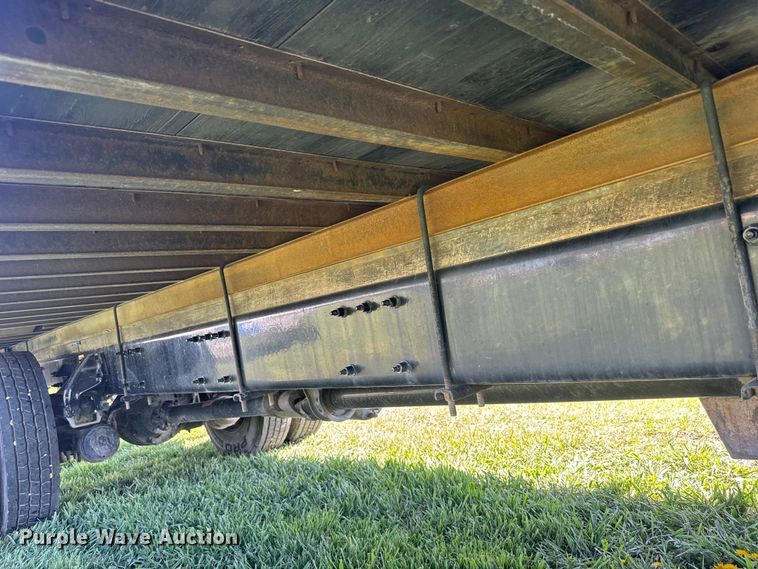 image for item EH5429 2016 Peterbilt 337 box truck