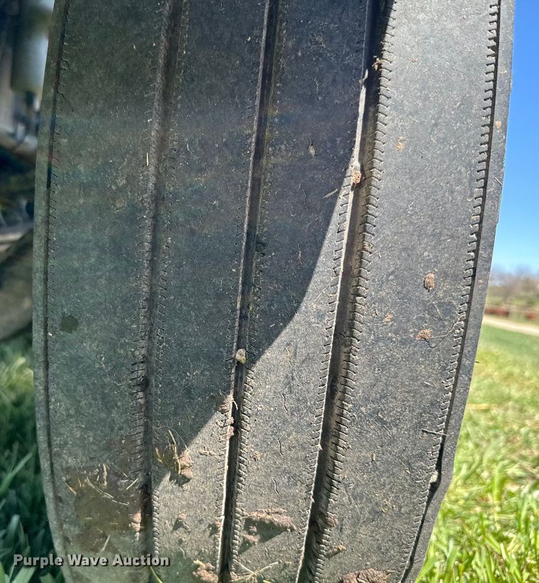 image for item EH5429 2016 Peterbilt 337 box truck