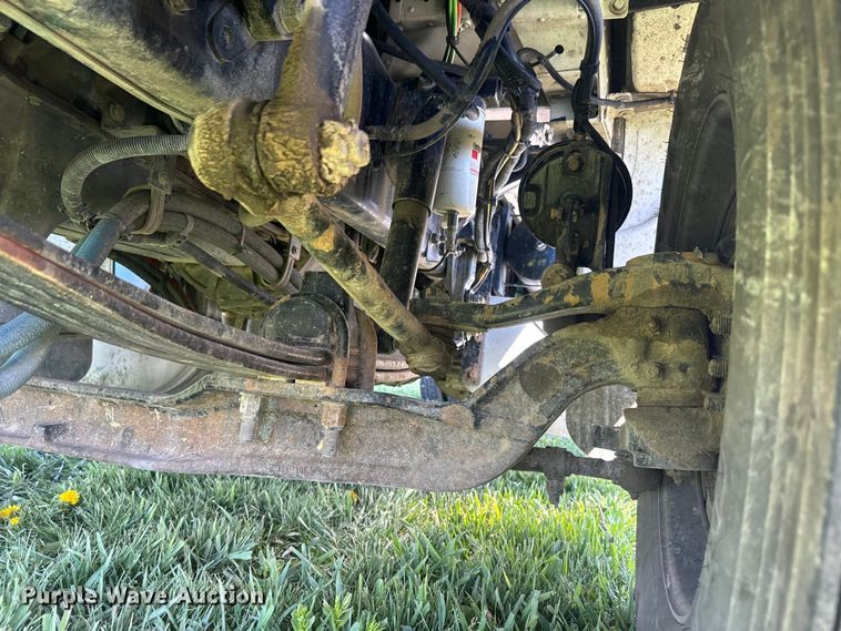 image for item EH5429 2016 Peterbilt 337 box truck