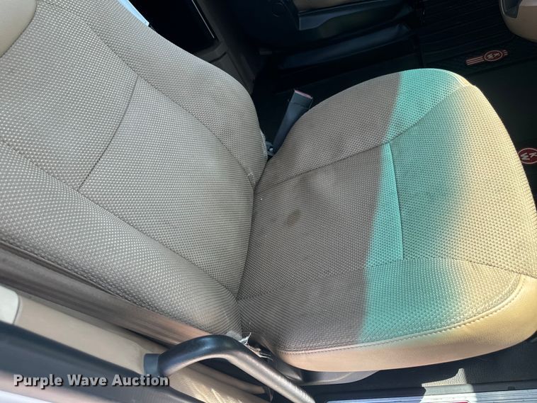 image for item EH5481 2019 Kenworth T680 semi truck