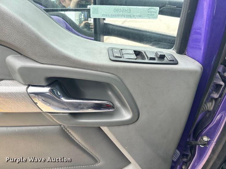 image for item EH5490 2017 Kenworth T680 semi truck