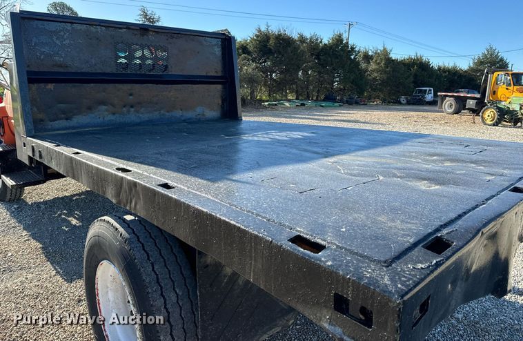 image for item EH6671 1990 GMC TopKick flatbed truck